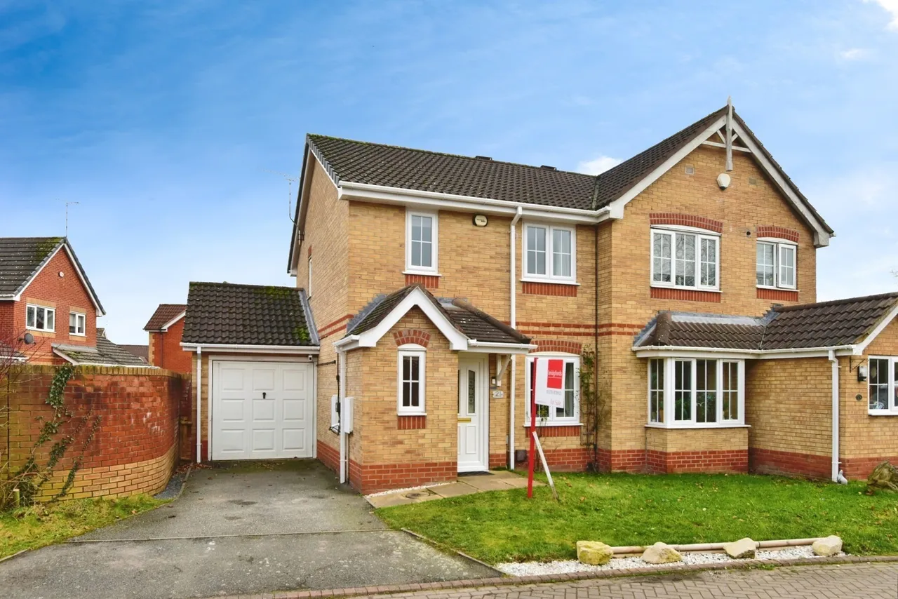 3 bed house for sale — Goldfinch Drive, Alsager, Stoke-on-Trent, Cheshire, ST7