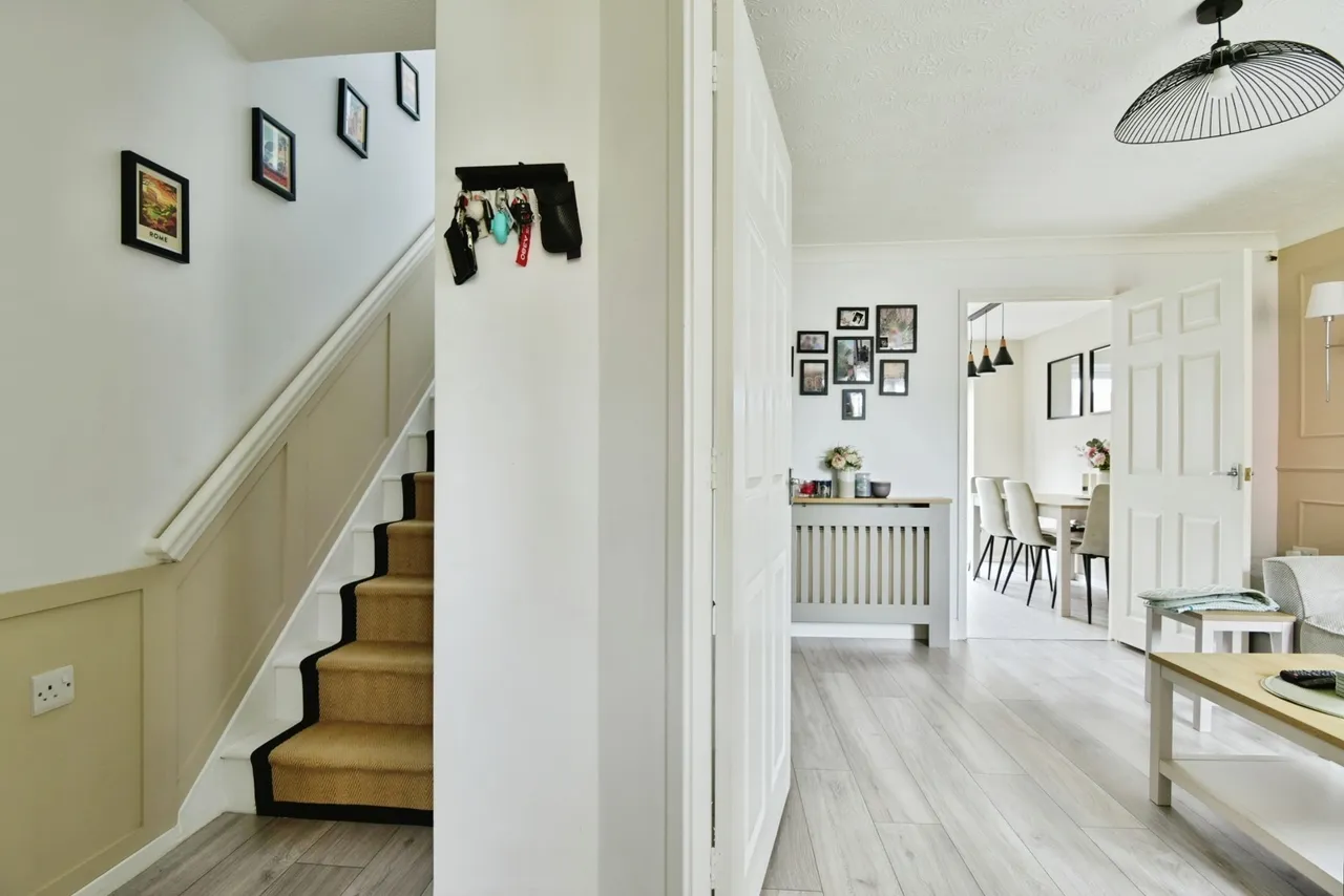 Goldfinch Drive, Alsager, Stoke-on-Trent, Cheshire, ST7, photo 2