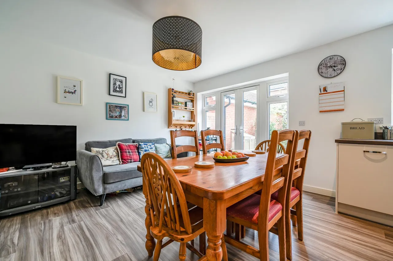Blue Hut Way, Basingstoke, RG23, photo 7