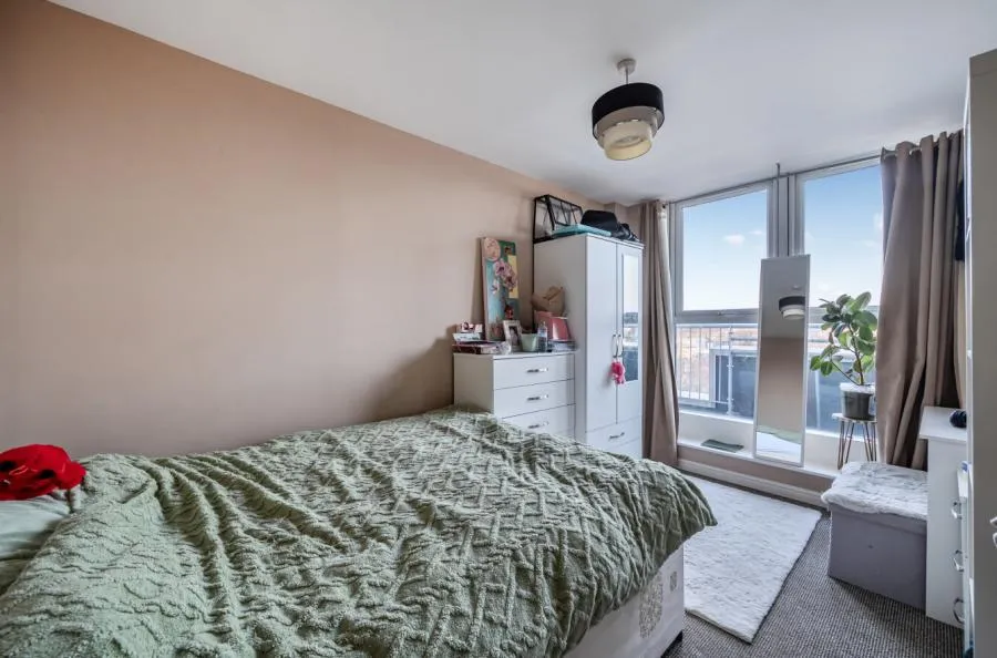 Flint Close, Stratford, E15, photo 5