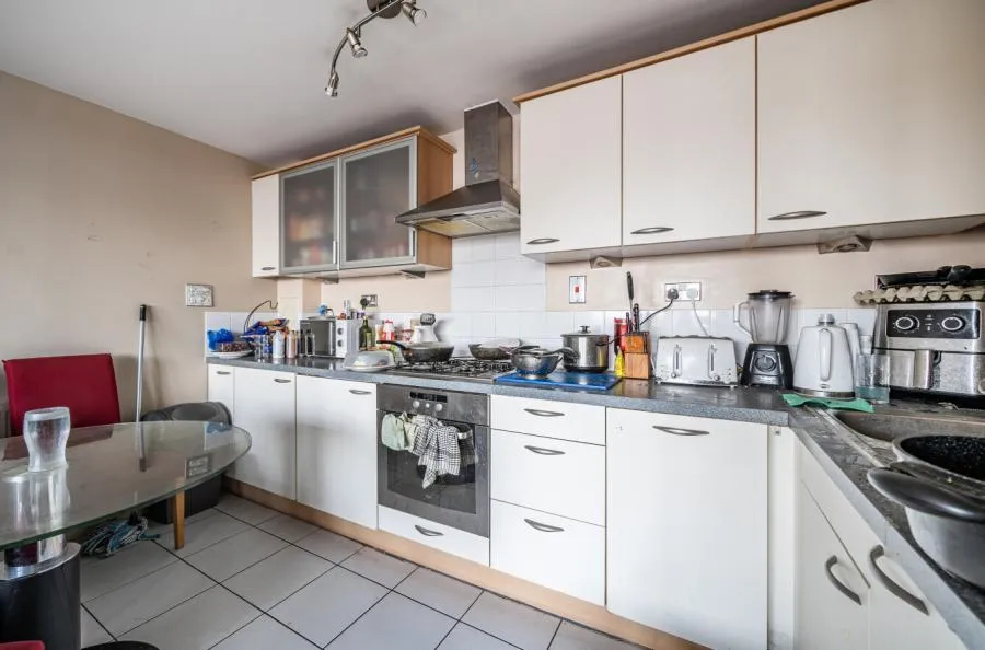 Flint Close, Stratford, E15, photo 7