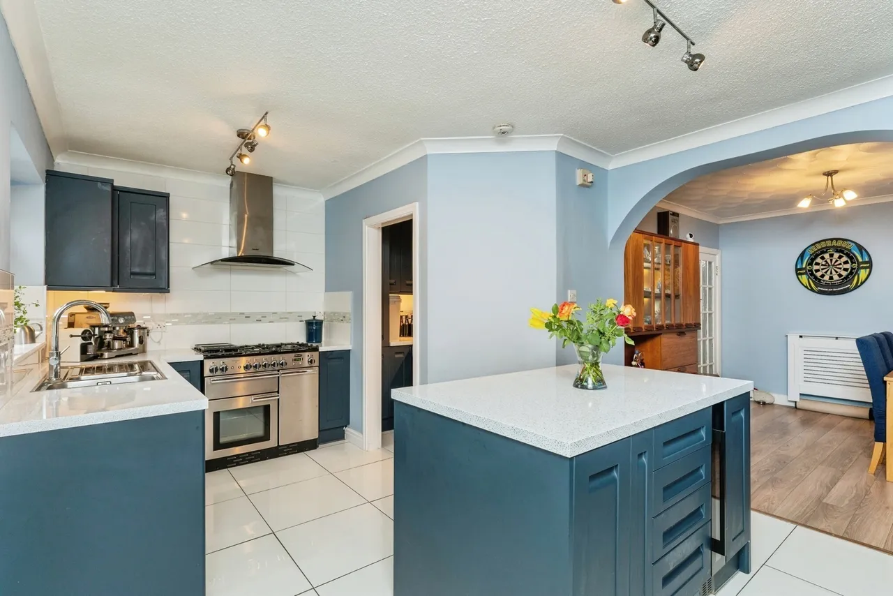 Knowles Avenue, Prestatyn, LL19, photo 7