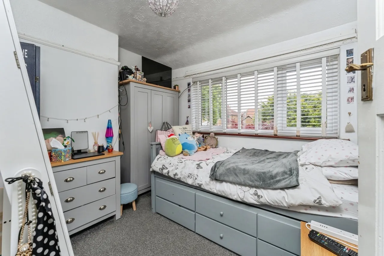 Knowles Avenue, Prestatyn, LL19, photo 14