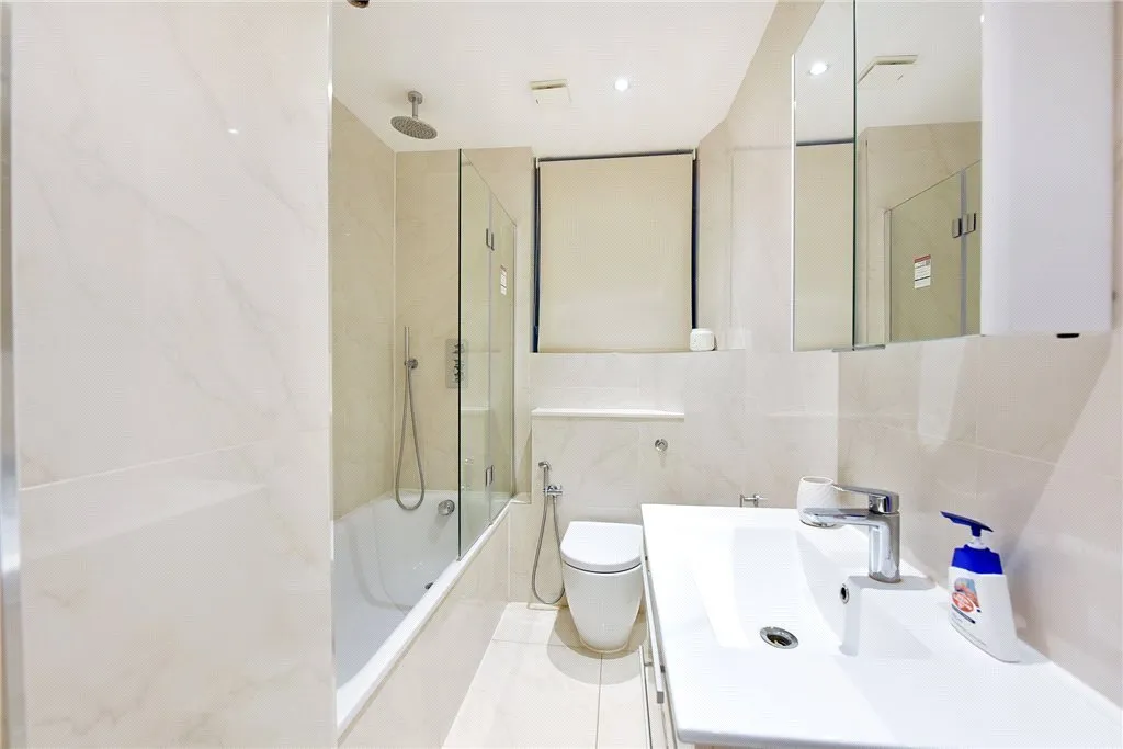 Portman Square, Marylebone, W1H, photo 9