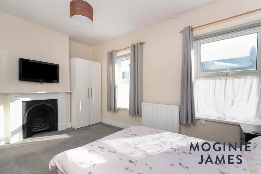 Arran Street, Caerdydd, CF24, photo 9