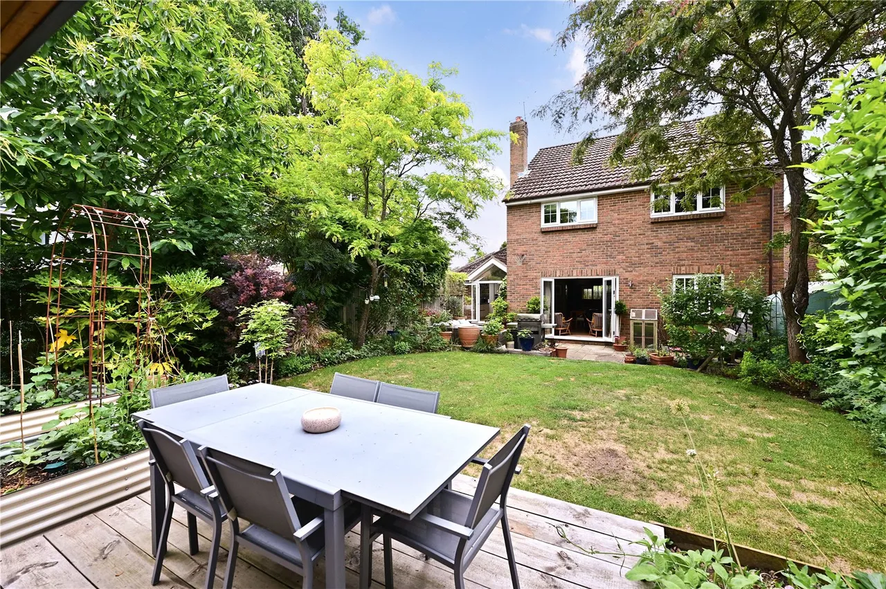 Beaufort Road, Church Crookham, Fleet, Hampshire, GU52 6AY, photo 13