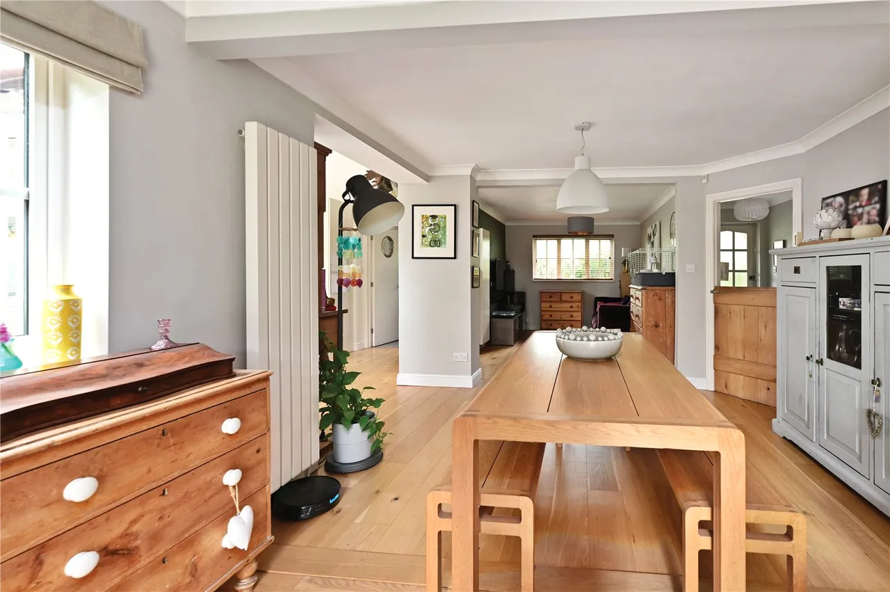 Beaufort Road, Church Crookham, Fleet, Hampshire, GU52 6AY, photo 3