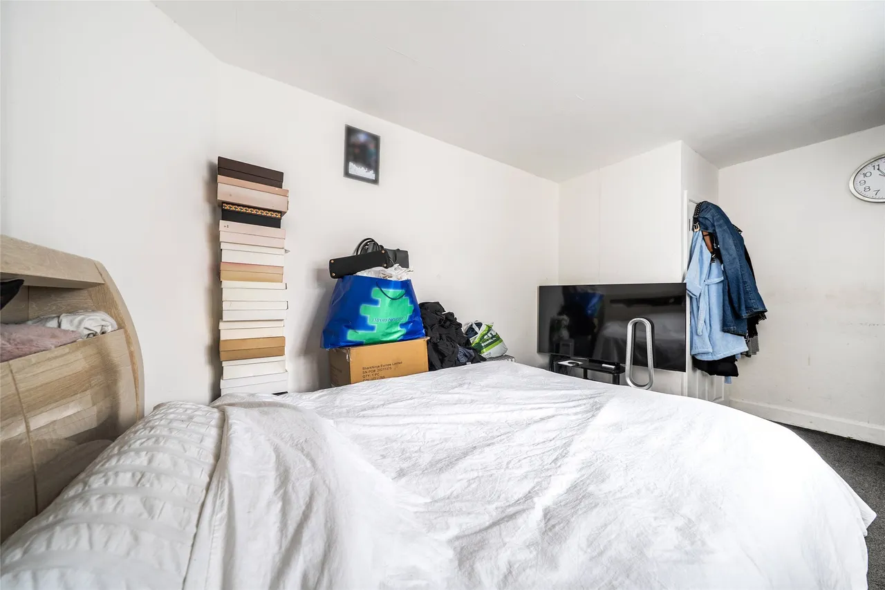 Eldertree Place, Mitcham, CR4 1AH, photo 3