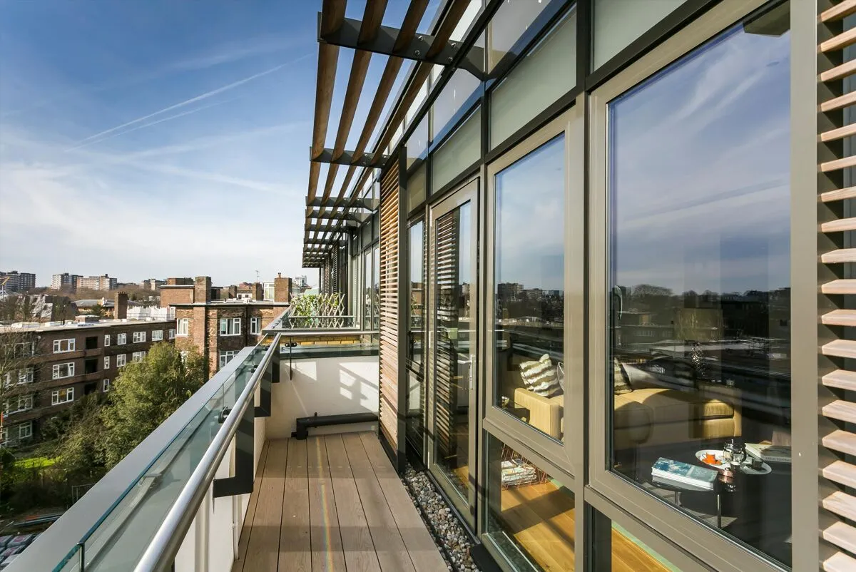3 bed flat for sale, Searle House, St John's Wood, NW8