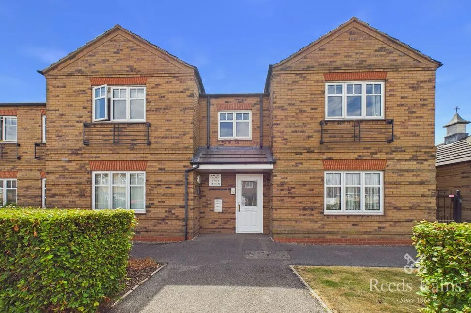 2 bed flat to rent — Oak Tree Court, Haxby, North Yorkshire, YO32
