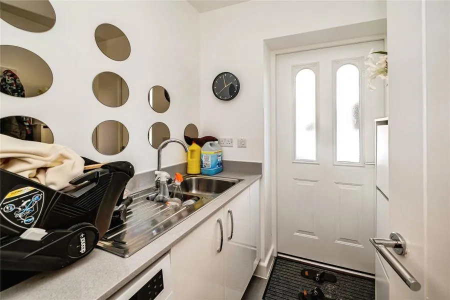 Boundary Drive, Wexham, SL2, photo 10