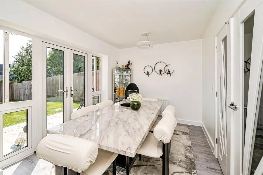 Boundary Drive, Wexham, SL2, photo 8