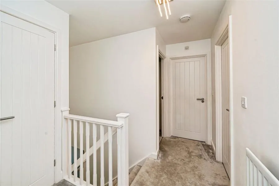 Boundary Drive, Wexham, SL2, photo 17