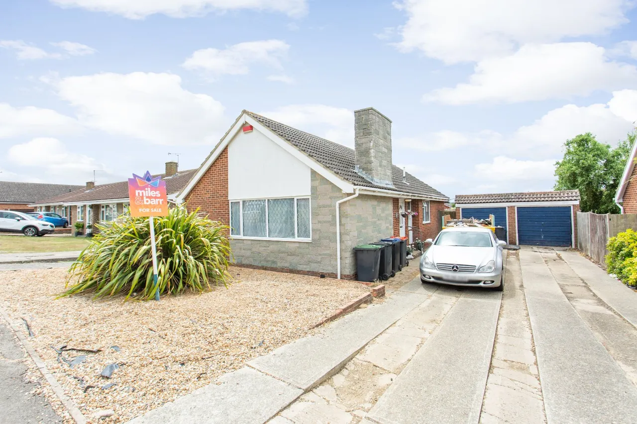 3 bed house for sale, Macdonald Parade, Whitstable, CT5