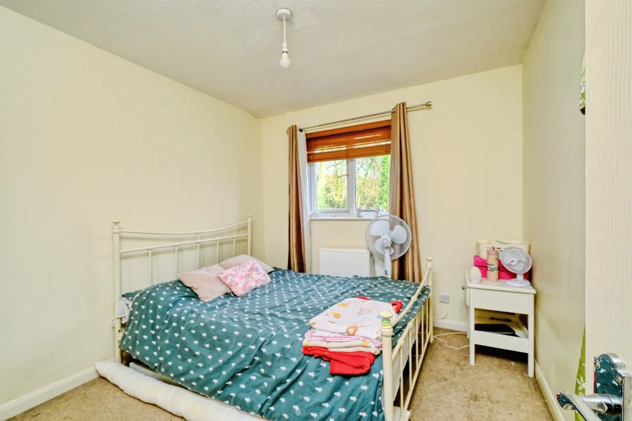 Avon Drive, Alderbury, Salisbury, photo 6