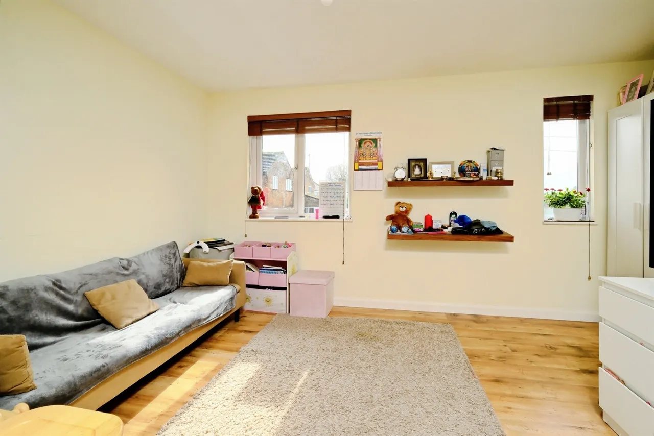 Avon Drive, Alderbury, Salisbury, photo 4