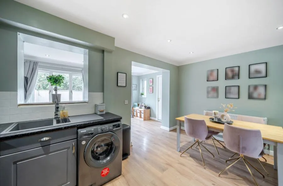 Sigerson Road, Swindon, SN25, photo 8