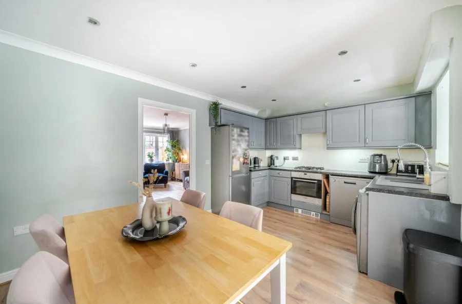 Sigerson Road, Swindon, SN25, photo 7