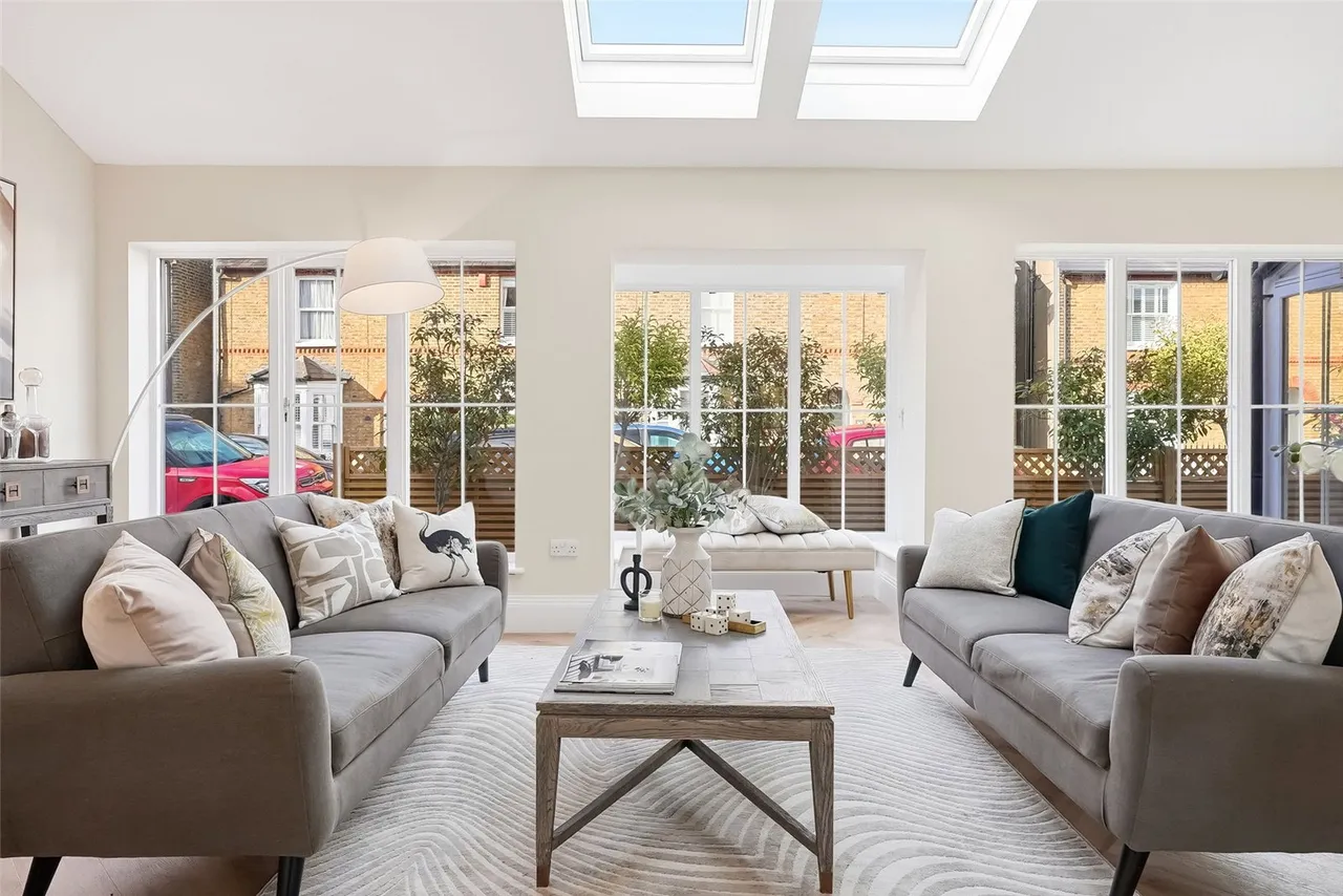 Milton Road, Hampton, TW12 2LL, photo 5