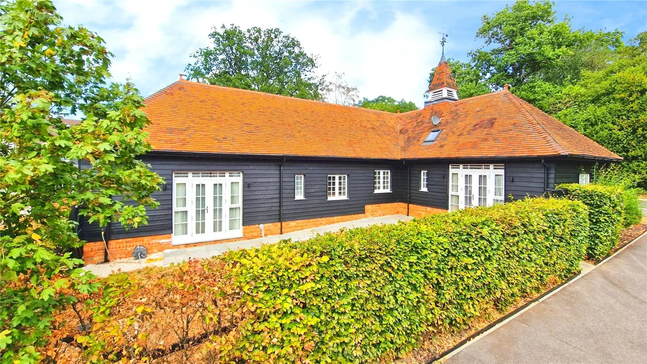 3 bed house for sale — Bryan Gardens, Binfield, Bracknell, Berkshire, RG42 4JQ