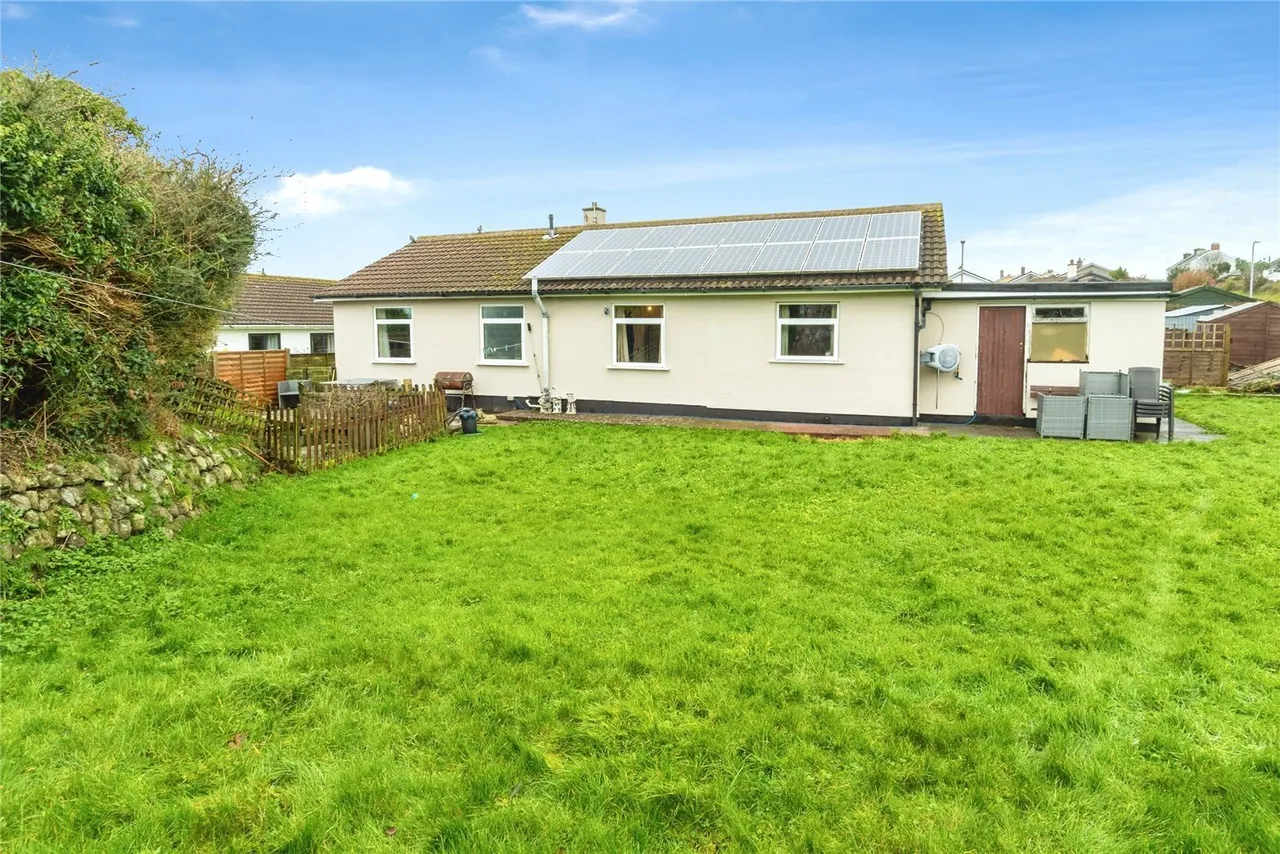 East Park, Redruth, TR15, photo 4