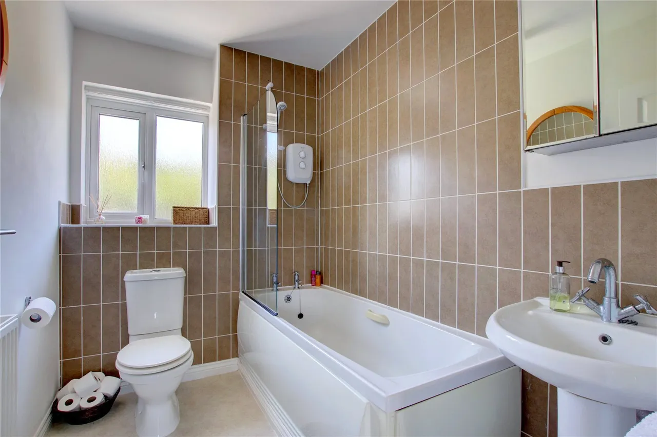 Hawthorn Rise, Tibberton, Droitwich, Worcestershire, WR9 7NU, photo 7