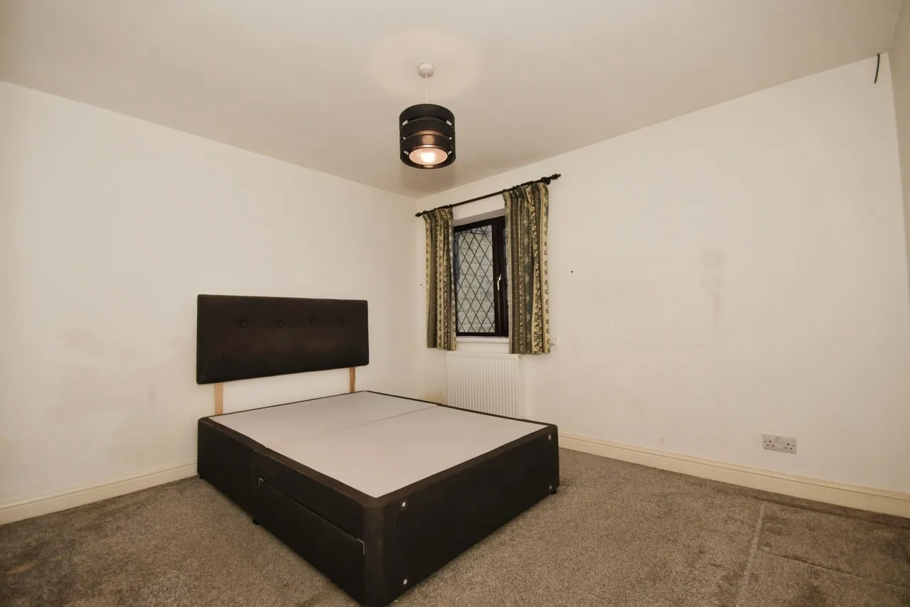 Holland Road, CHESTERFIELD, Derbyshire, S41, photo 6