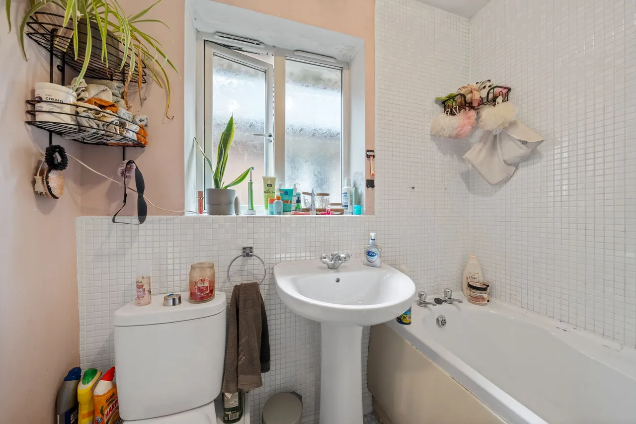 Borrowbeck Close, Platt Bridge, Wigan, Wigan, WN2 5EZ, photo 12