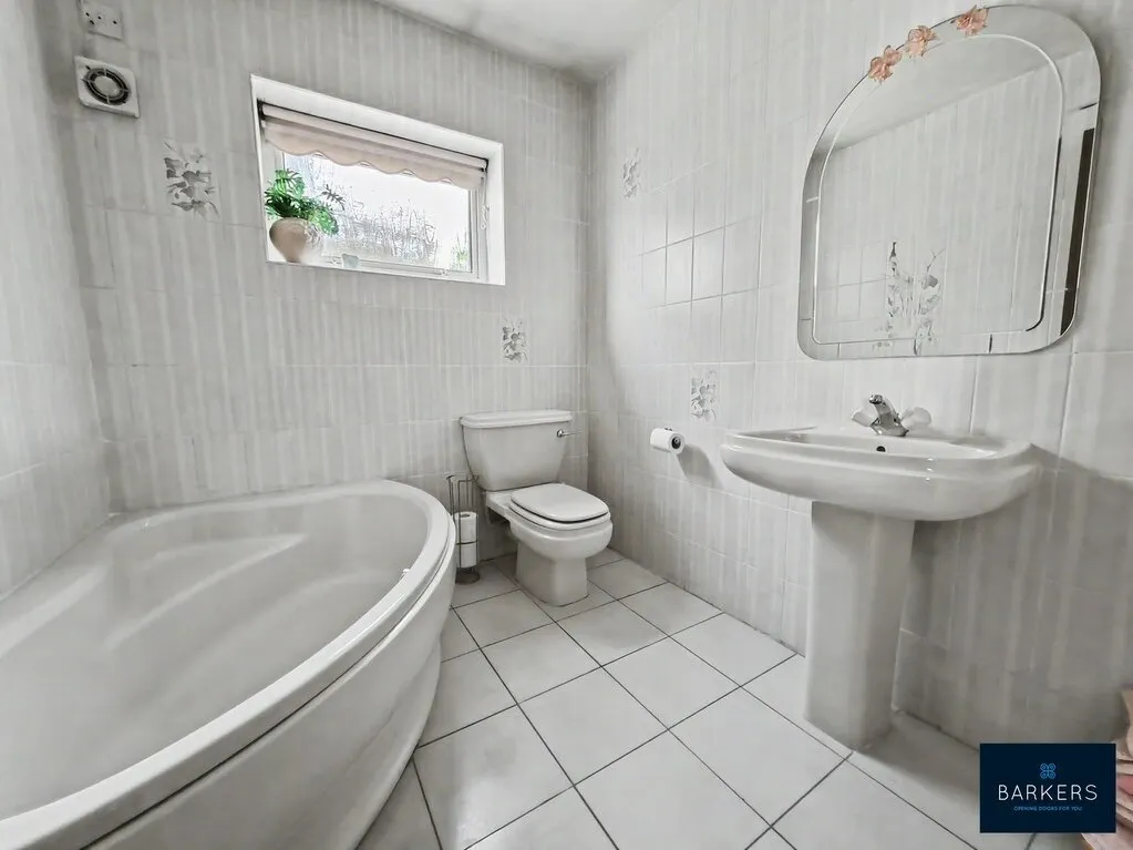 Princess Street, Batley WF17 5LF, photo 9