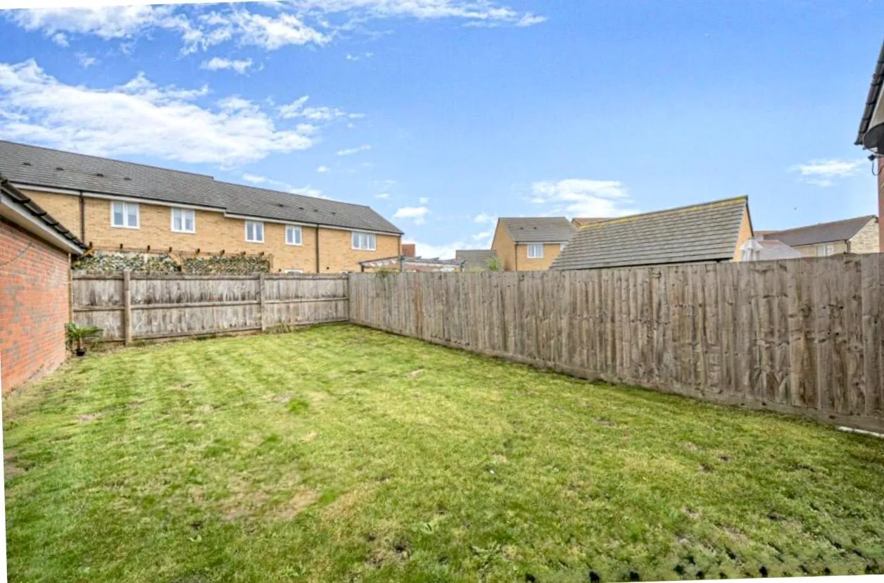 Homeleaze, Swindon, Wiltshire, SN1 4BT, photo 16