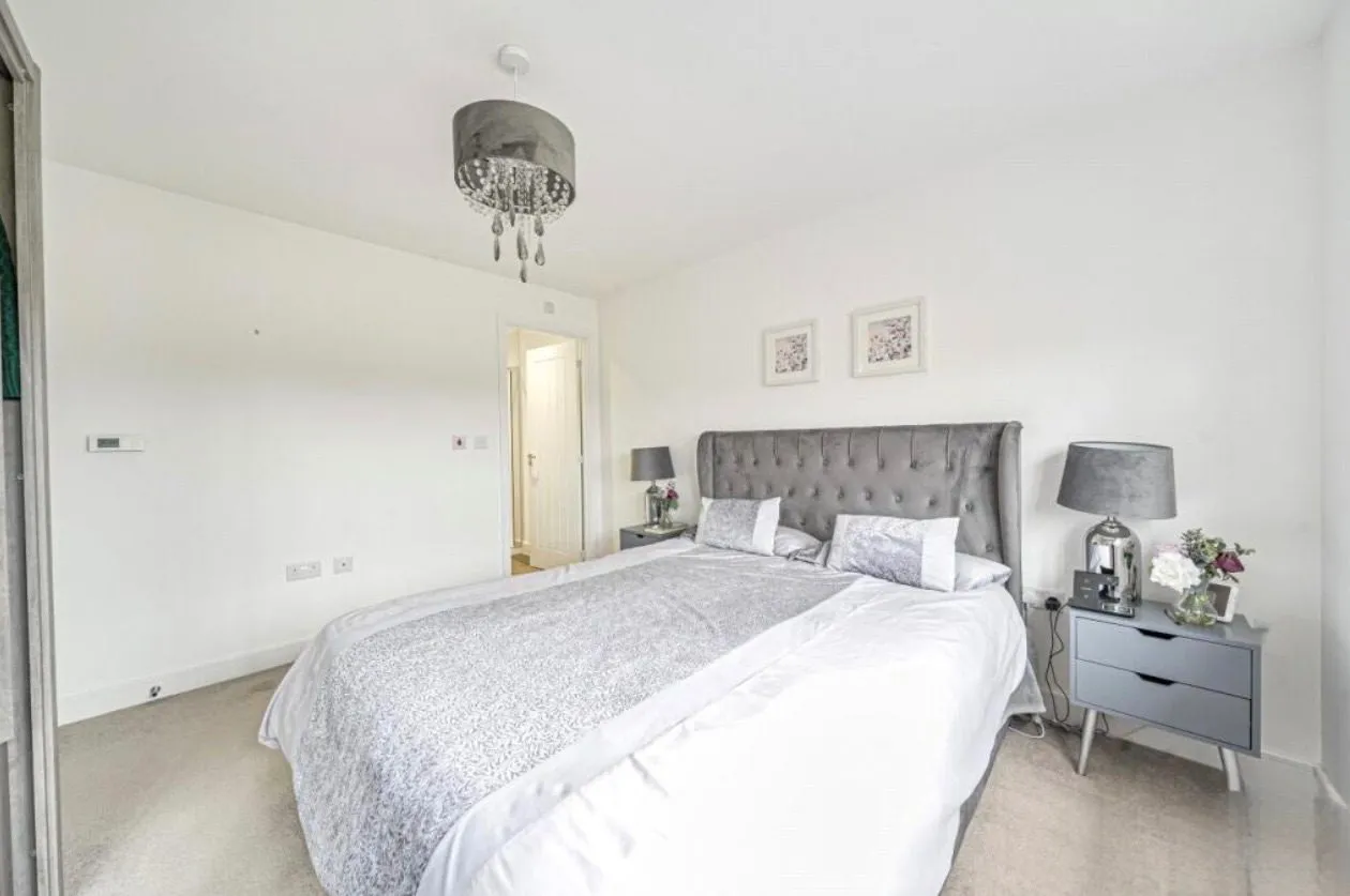 Homeleaze, Swindon, Wiltshire, SN1 4BT, photo 9
