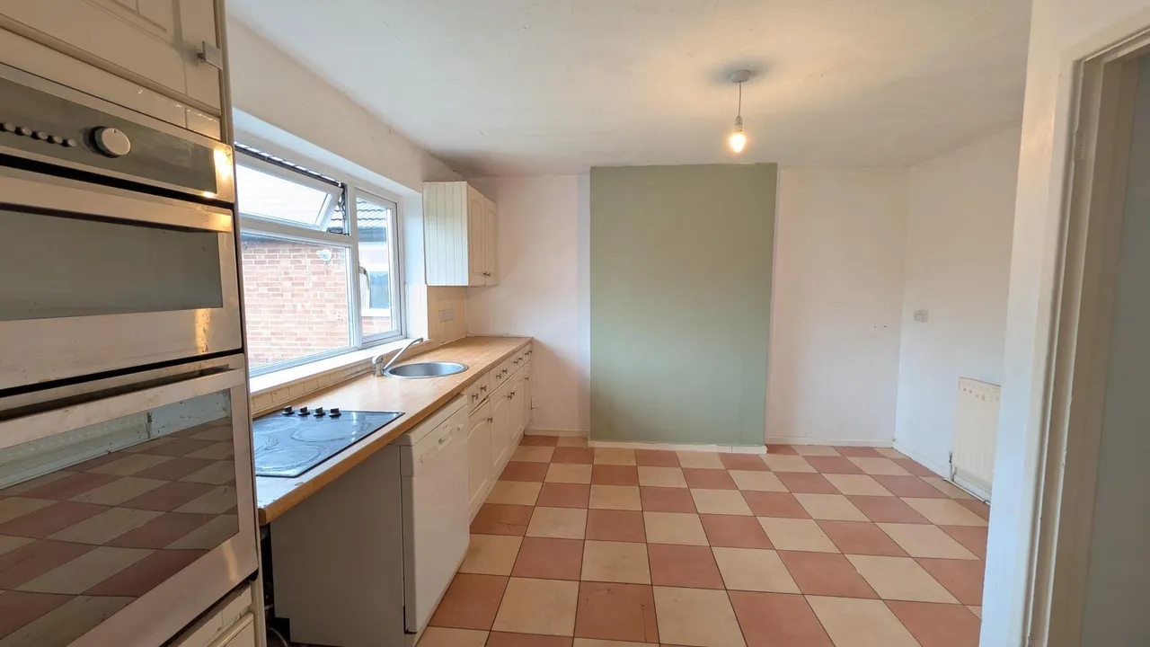 Banks Road, Toton, NG9, photo 6