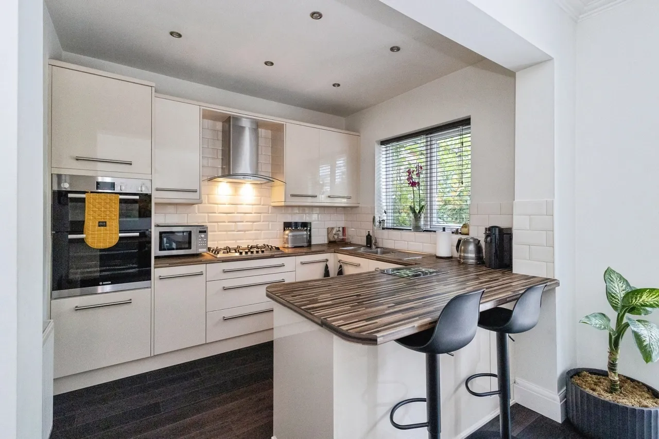 Arundel Street, Ashton-under-Lyne, Greater Manchester, OL6, photo 9
