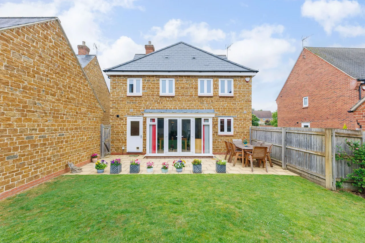 Centenary Road, Middleton Cheney, OX17, photo 7