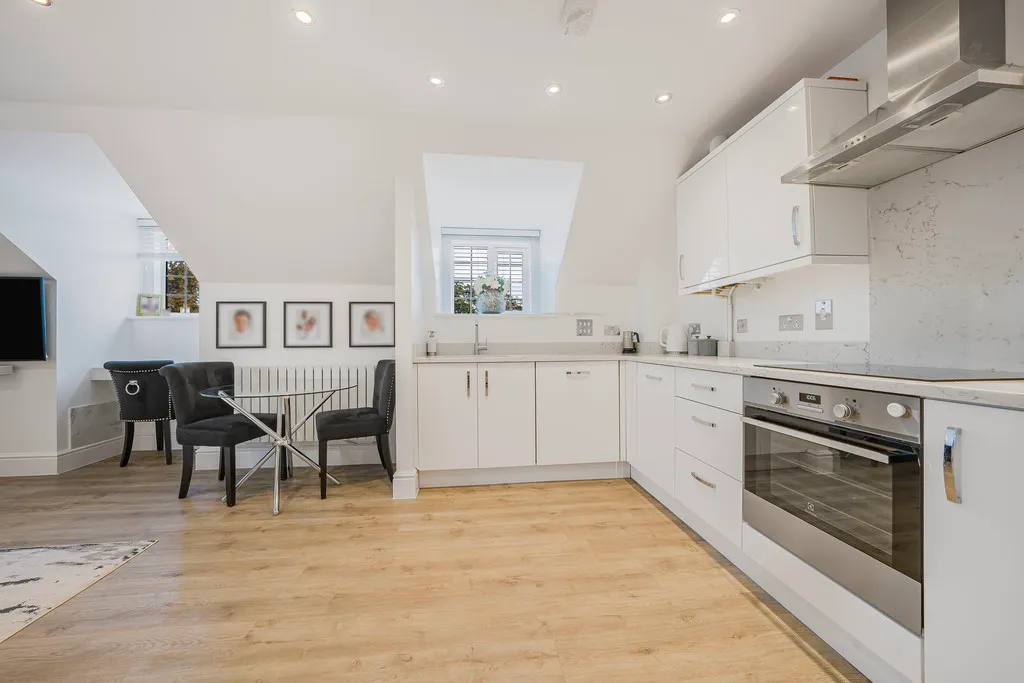 Grange Road, Chalfont St. Peter, Gerrards Cross, photo 6