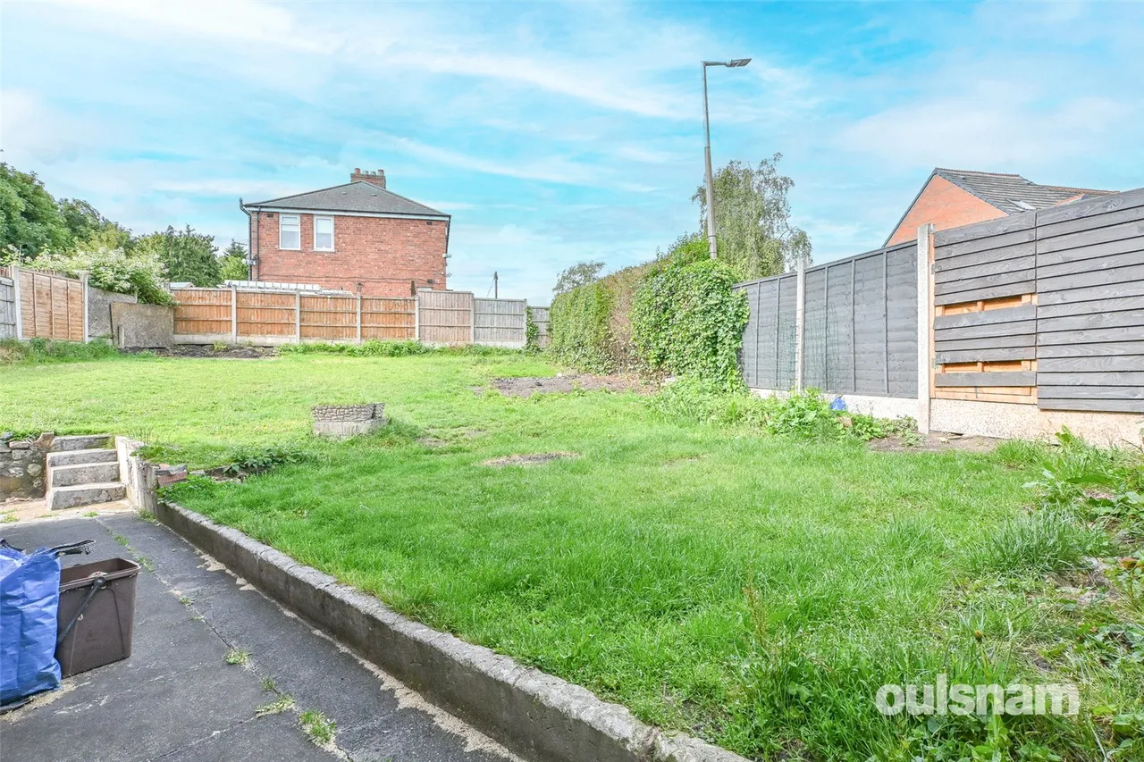 Dudley Road West, Tividale, Oldbury, West Midlands, B69 2LU, photo 25