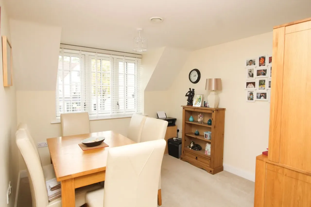 Station Road, Letchworth Garden City, SG6, photo 9