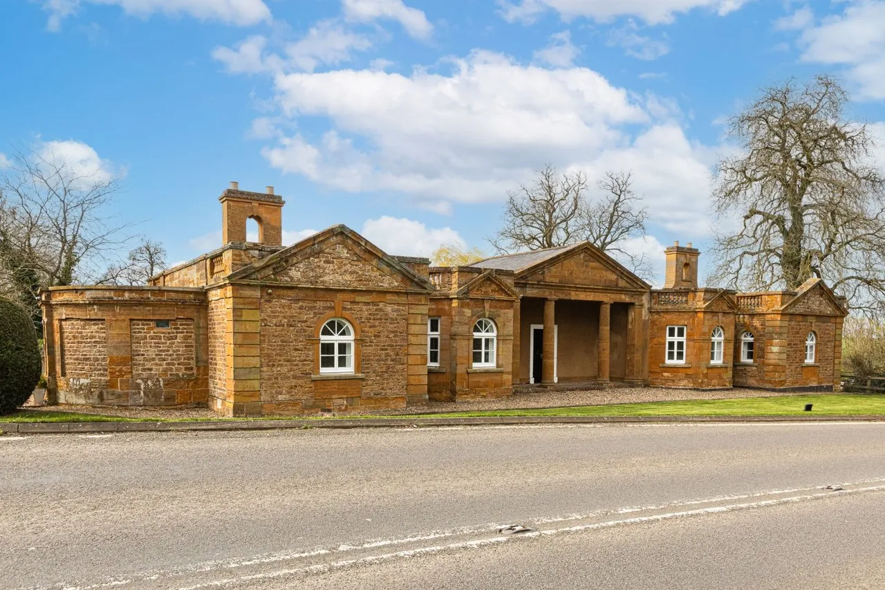 Pavilion Lodge Ashby St. Ledgers, Rugby, CV23, photo 35