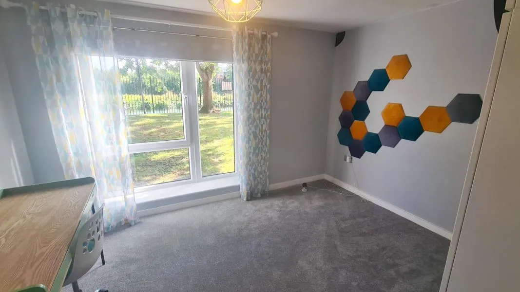 Waterfront Court, Waltham Abbey, EN9, photo 5