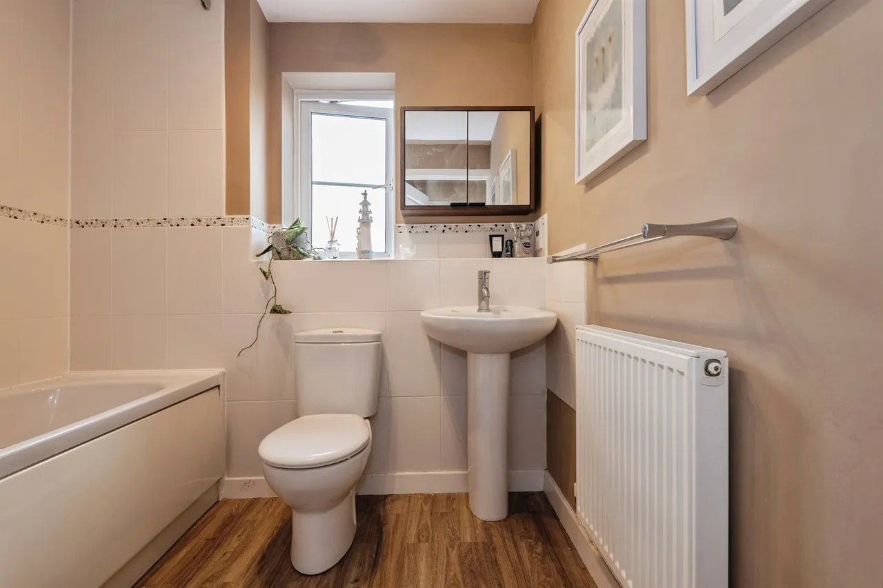 Marshall Court, Taunton, TA2, photo 9
