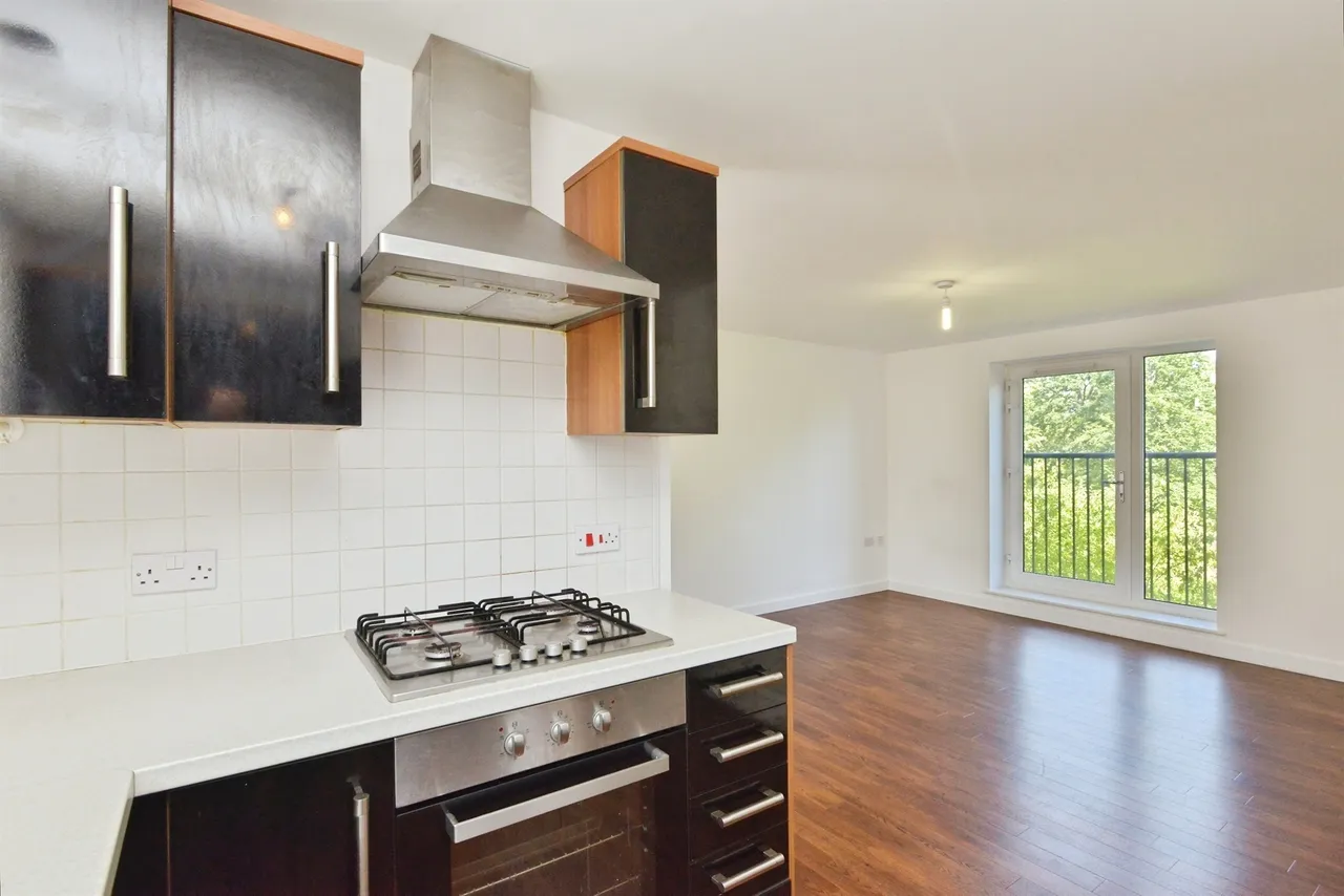 Stratford Road, Wolverton, Milton Keynes, photo 3