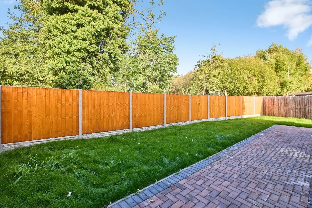 Tutbury Road, Burton-on-Trent, DE13, photo 22