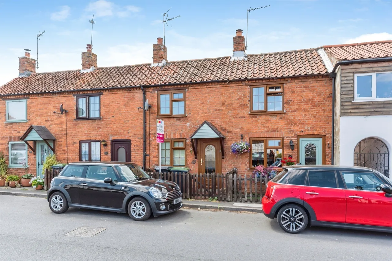 2 bed house for sale — Church Street, Ruskington, Sleaford