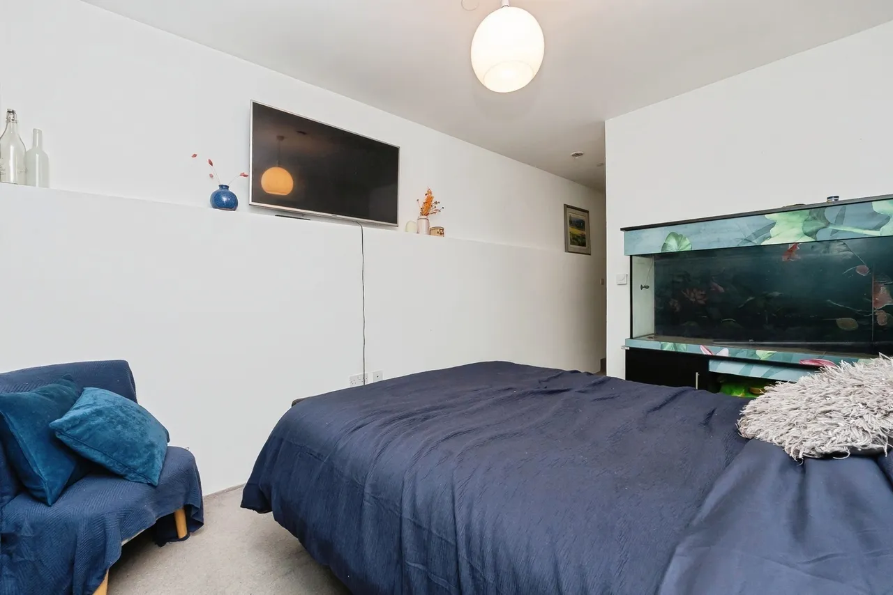 Lake Shore Drive, Bristol, Somerset, BS13, photo 18