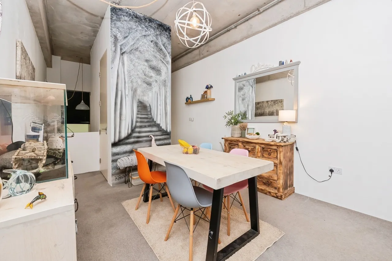 Lake Shore Drive, Bristol, Somerset, BS13, photo 5