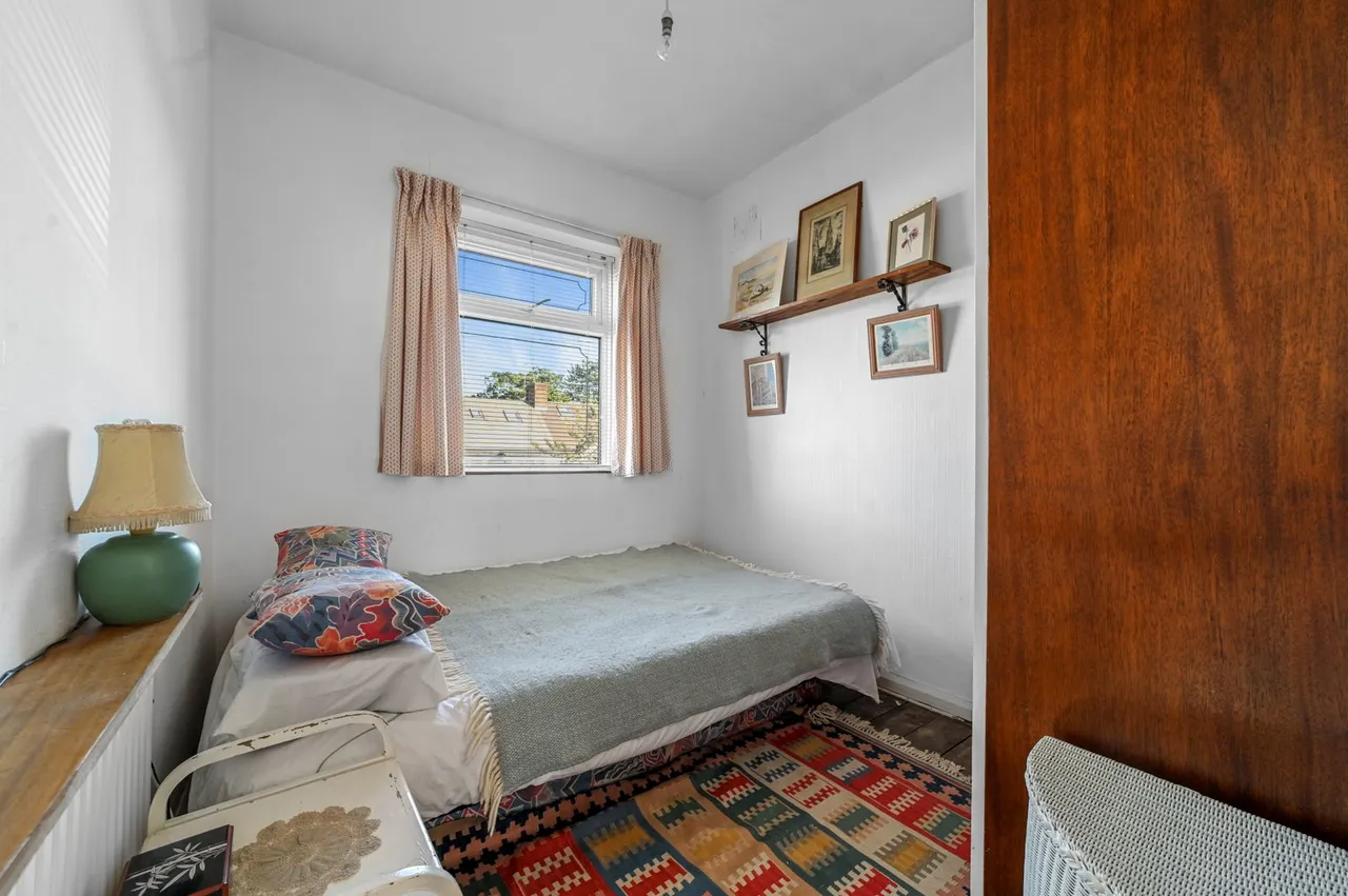 Rous Road, Buckhurst Hill, IG9, photo 10