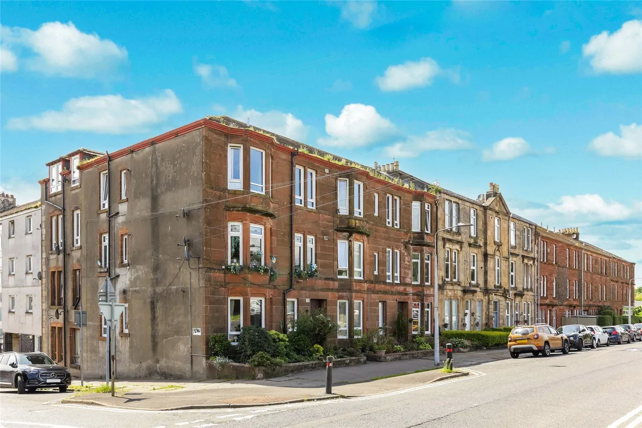 2 bed flat for sale — East Argyle Street, Helensburgh, Argyll and Bute, G84