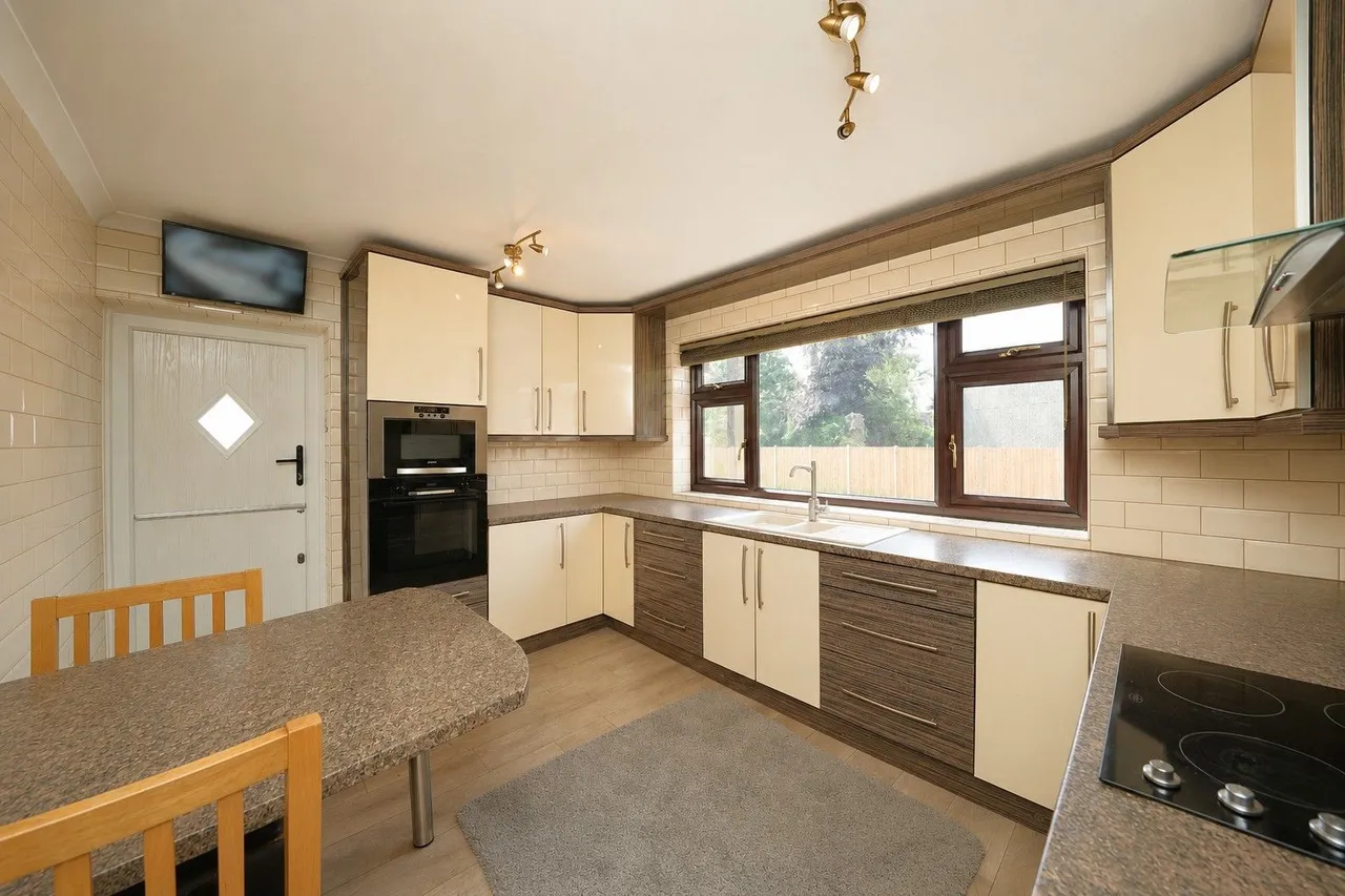 Walsall Road, Great Wyrley, WS6, photo 20