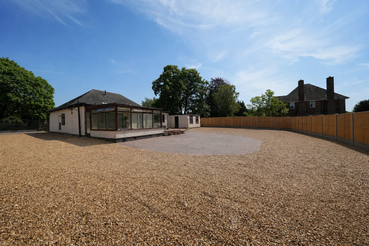 4 bed house for sale, Walsall Road, Great Wyrley, WS6