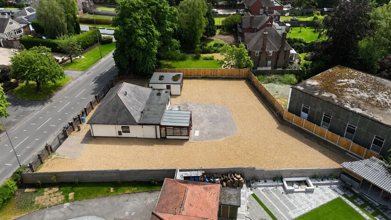 Walsall Road, Great Wyrley, WS6, photo 8